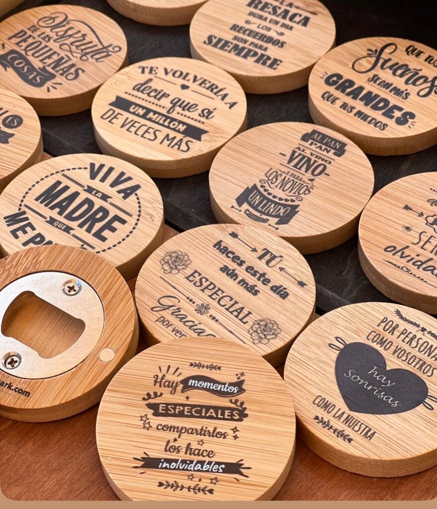 Abridor de Botellas de Madera Personalizado | Regalo Original